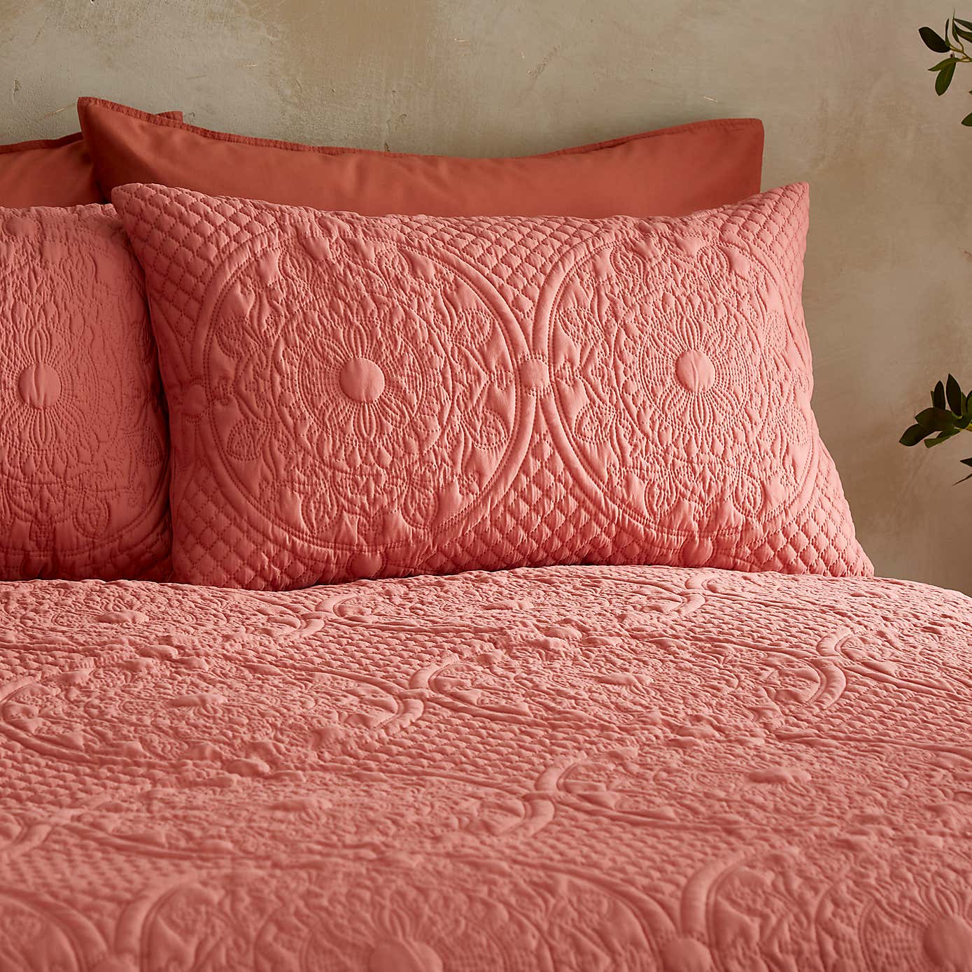 Mandalay Duvet Cover and Pillowcase Set