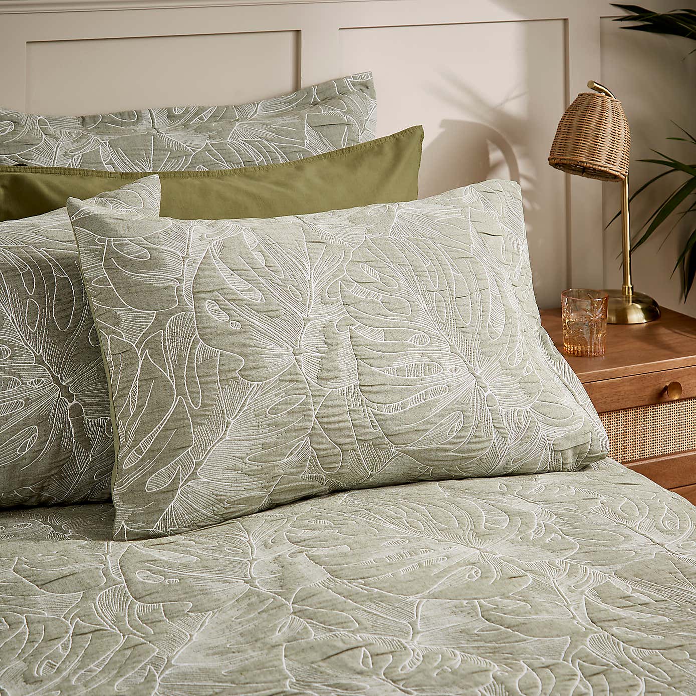 Jaden Palm Olive Duvet Cover and Pillowcase Set
