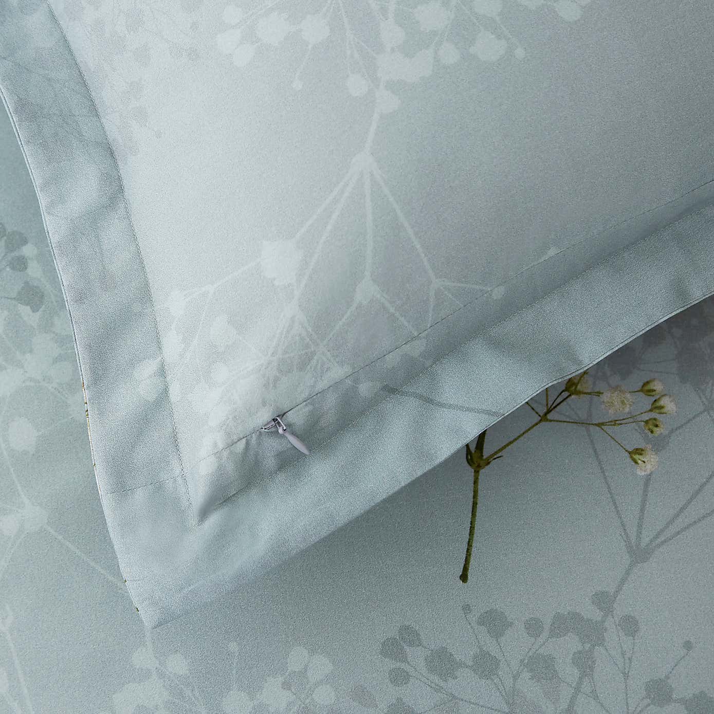 Dorma Gypsophilia 300 Thread Count Standard Pillowcase Pair
