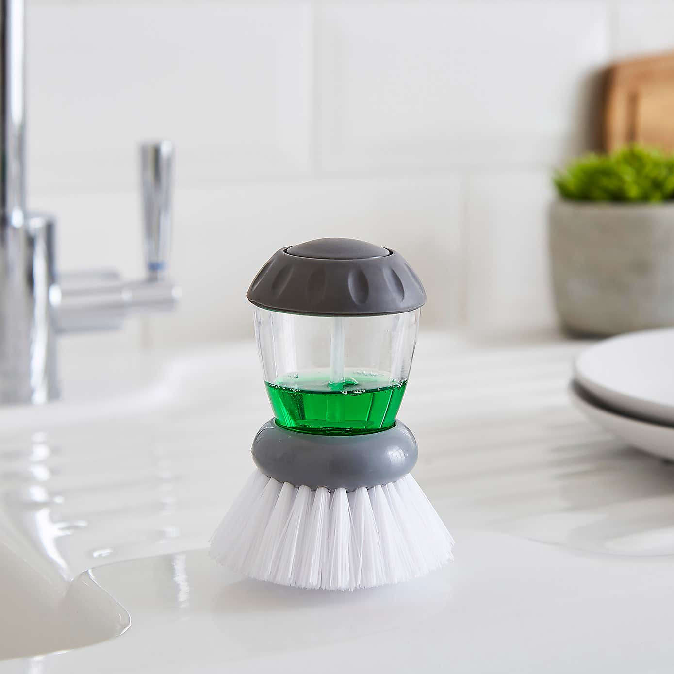 Refillable Soap Washing Up Brush