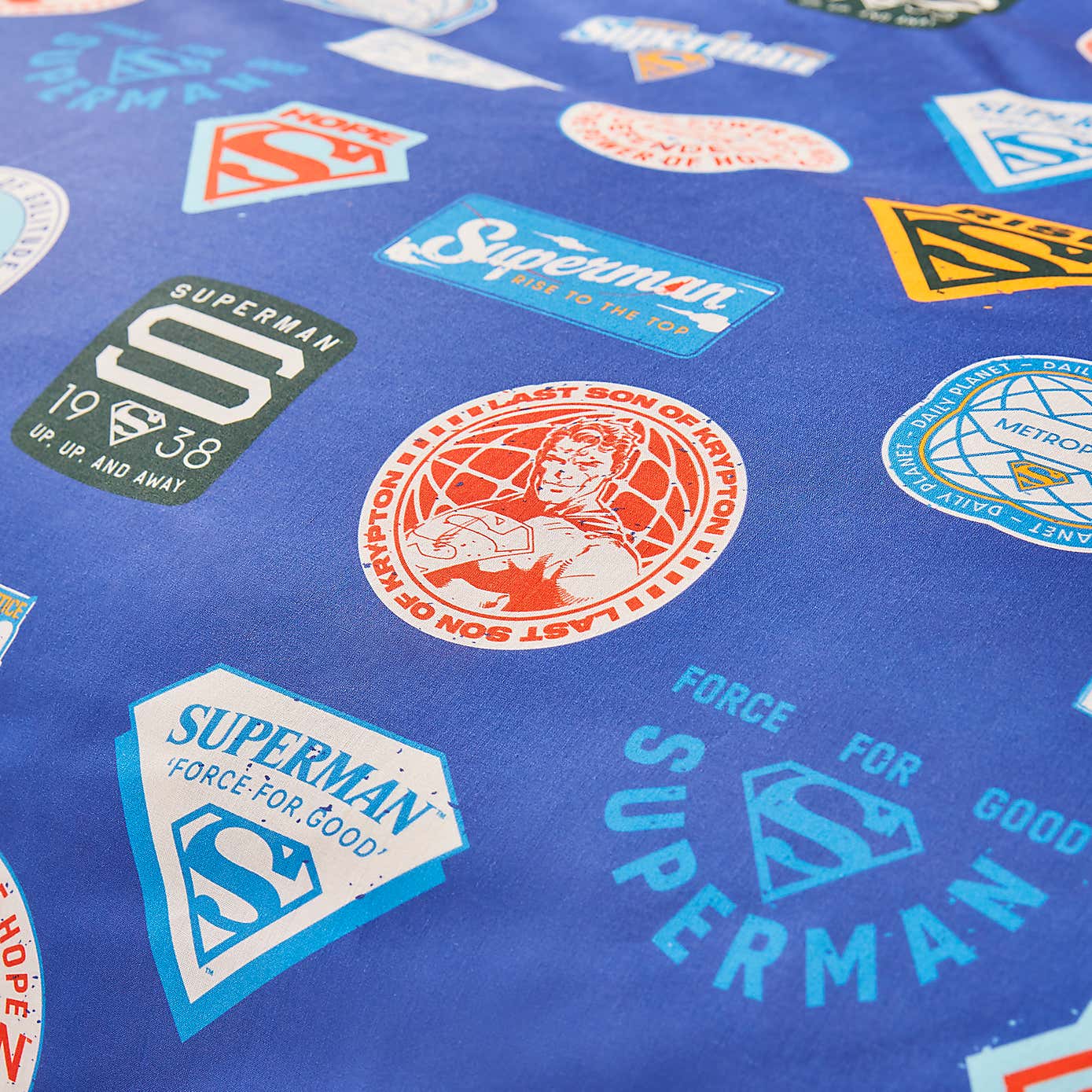 Superman Reversible Duvet Cover and Pillowcase Set