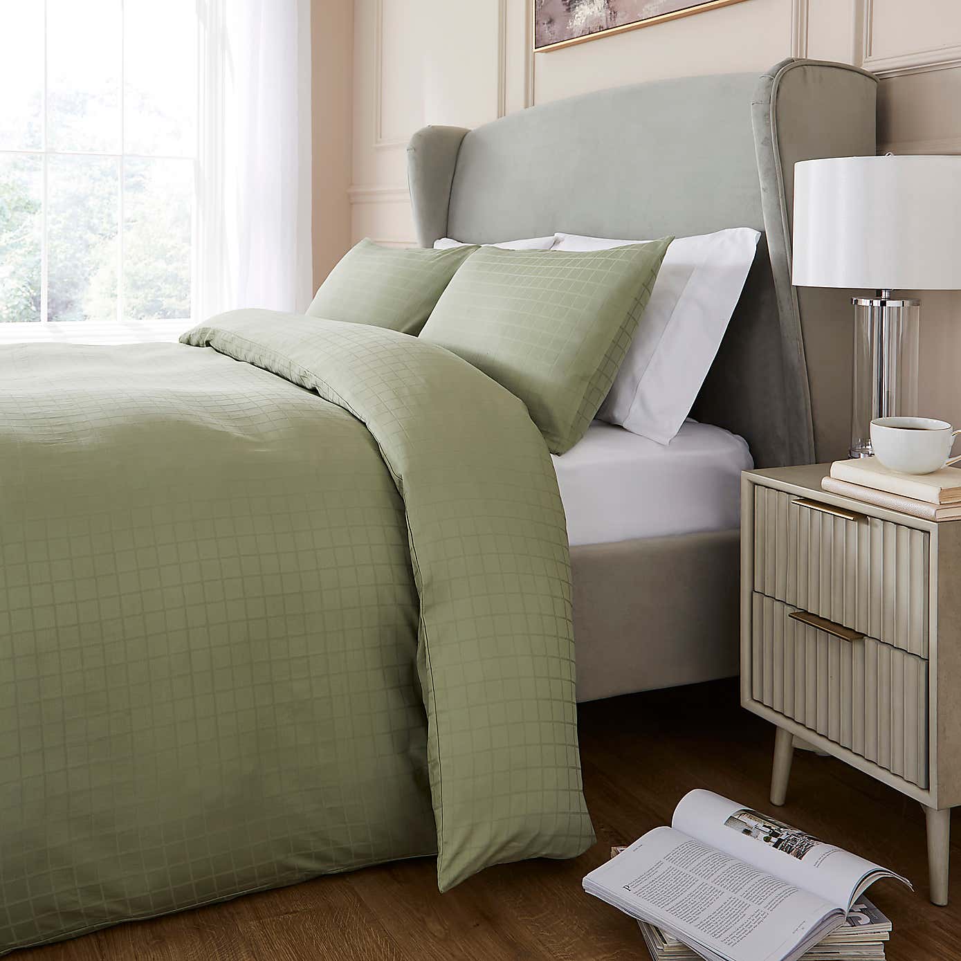 Hotel 200 Thread Count Check Duvet Cover & Pillowcase Set