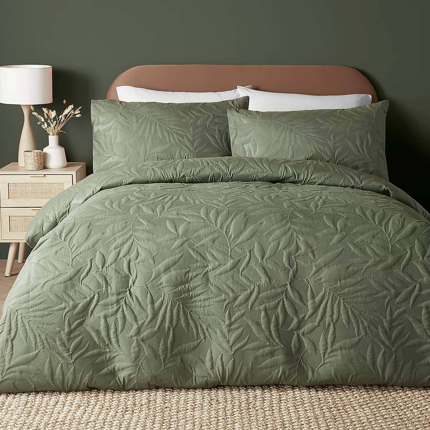 Luana 3D Floral Duvet Cover and Pillowcase Set