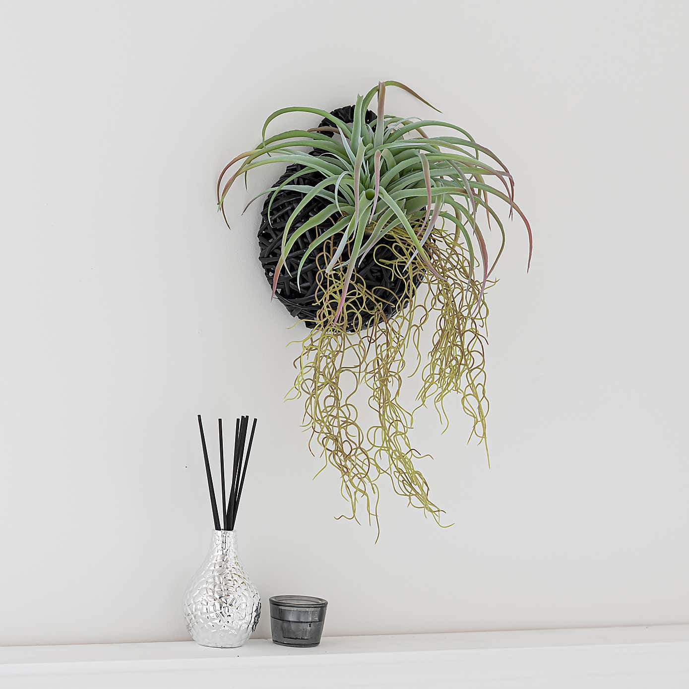 Artificial Hanging Grass in Black Hanging Wall Basket