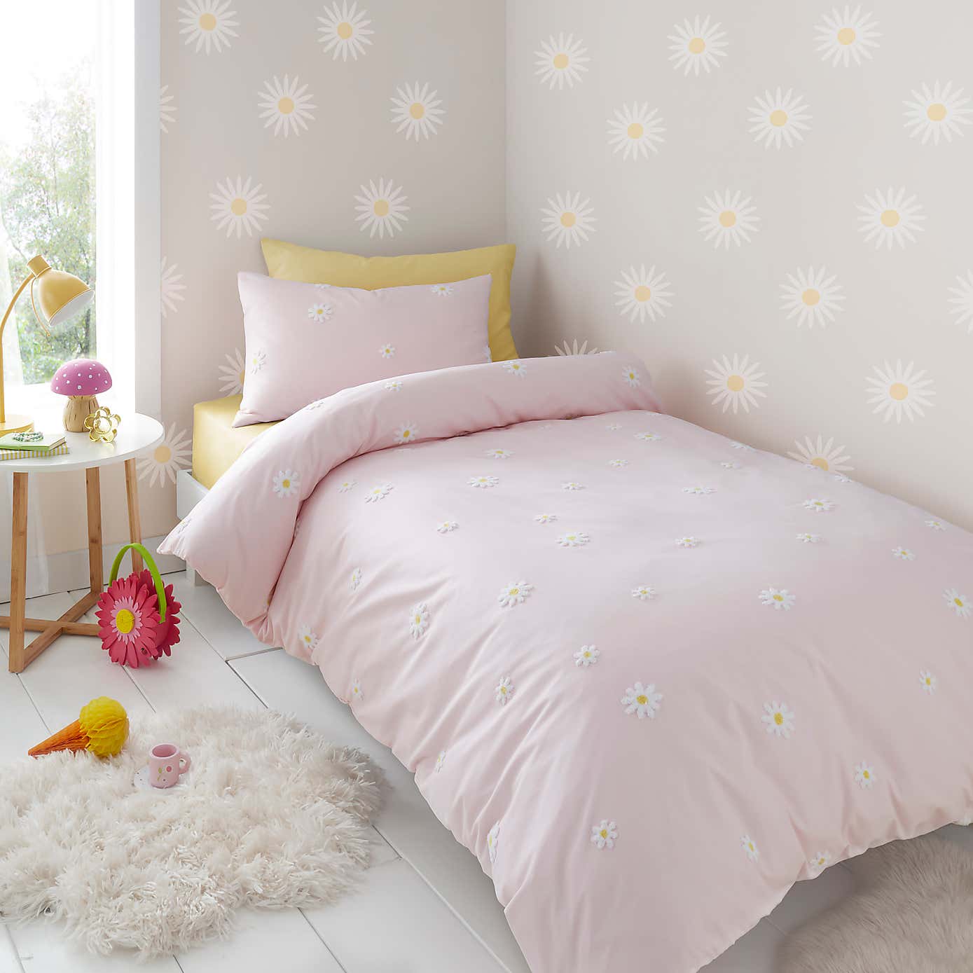 Tufted Daisy Duvet Cover & Pillowcase Set