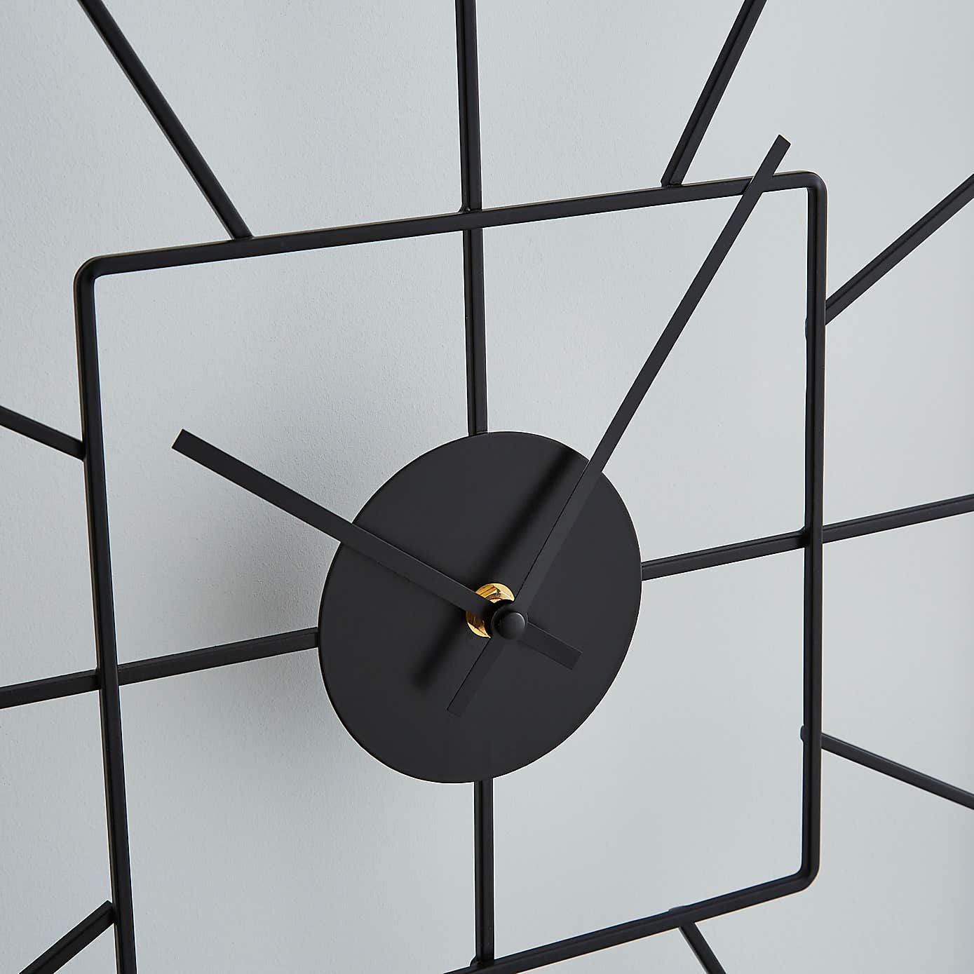 Indoor Outdoor London Clock 45cm