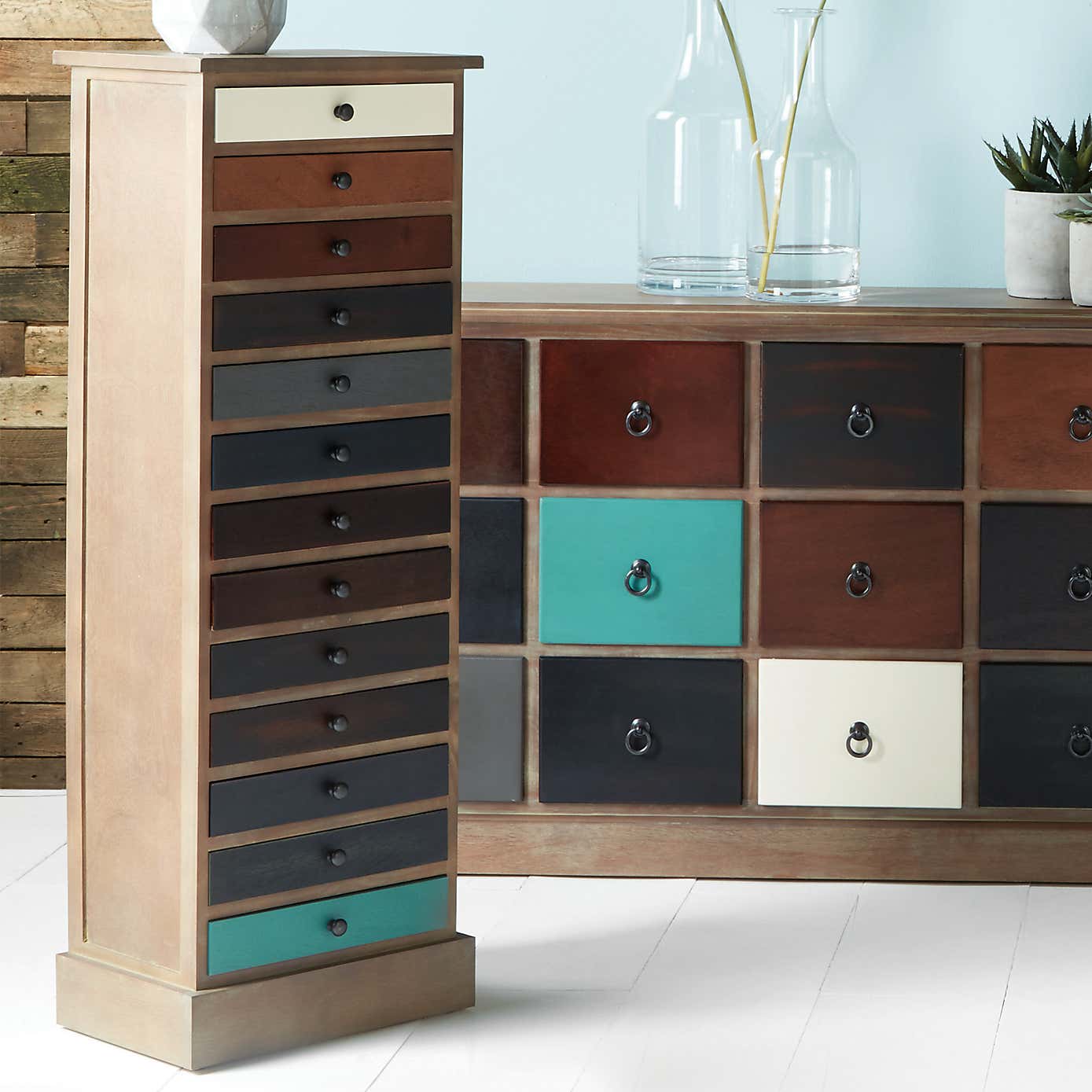 Pacific Loft 13 Drawer Chest, Pine