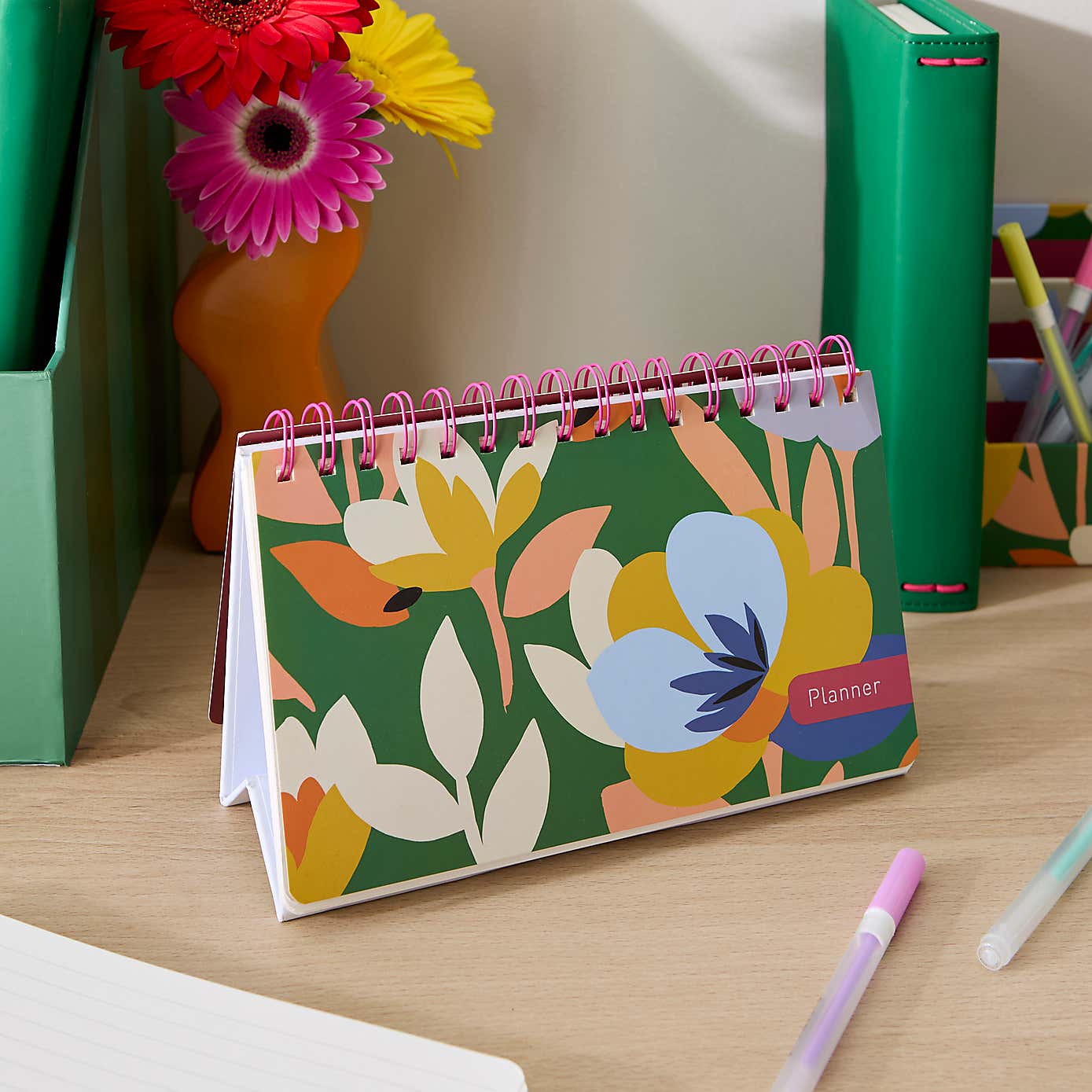 Elements Feildsley Weekly Desk Planner