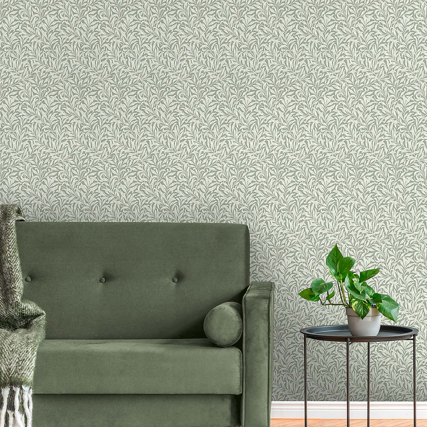 William Morris Willow Bough Ditsy Wallpaper