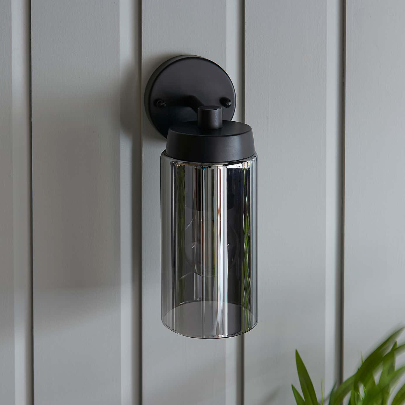 Ellison Outdoor Wall Light