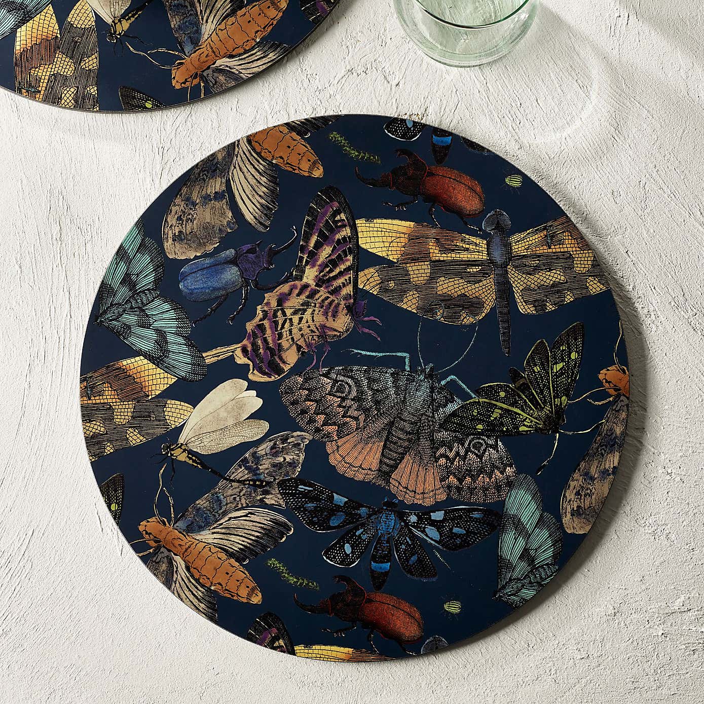 Set of 4 Kew Living Jewels Round Placemats