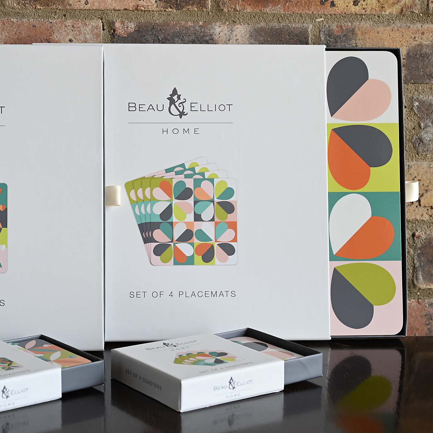 Navigate Carnaby Placemats Bloom Large Square Set of 4