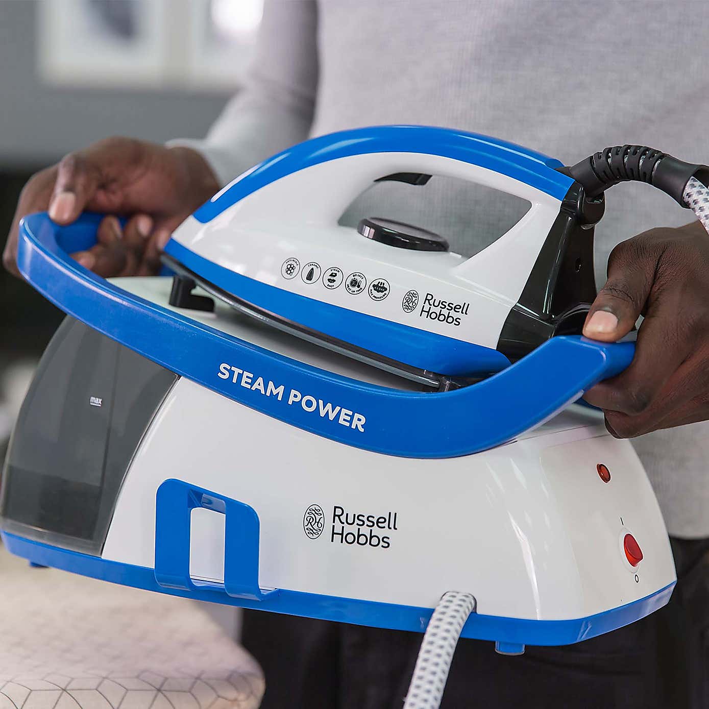 Russell Hobbs Series 2 Steam Generator Iron