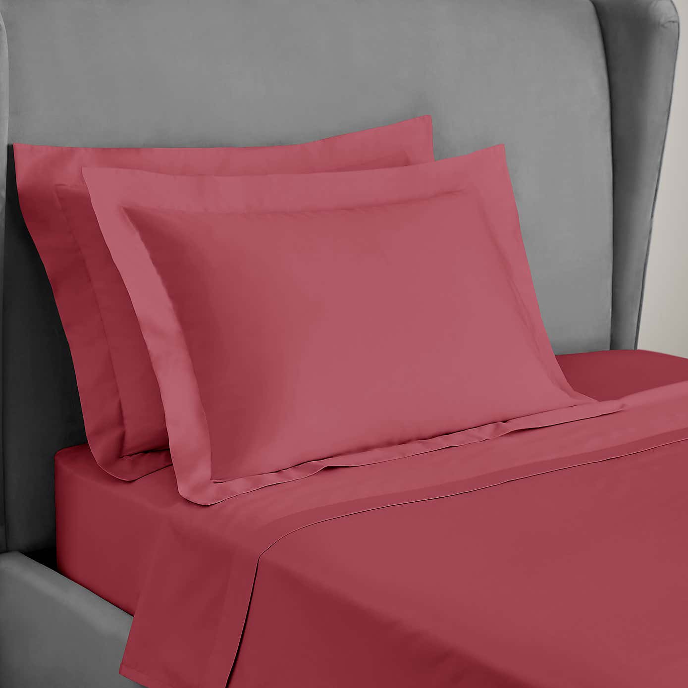 Dorma 300 Thread Count 100% Cotton Sateen Plain Oxford Pillowcase