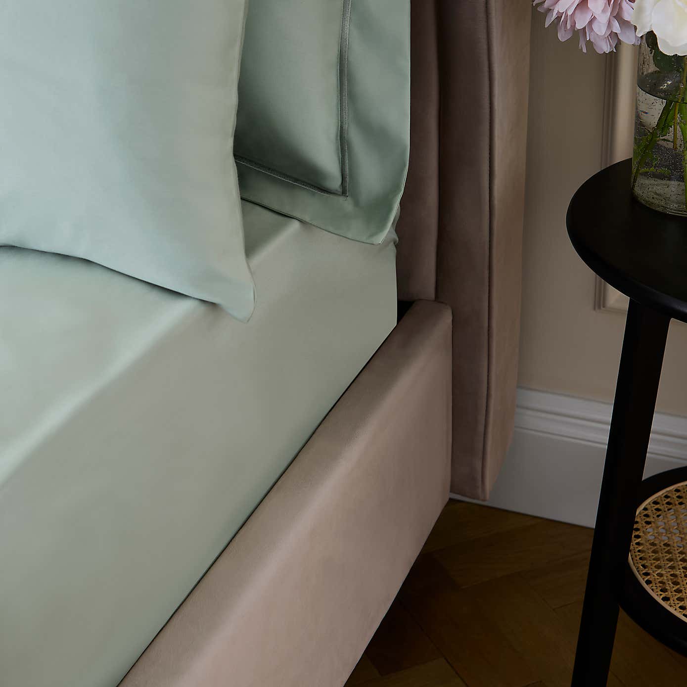 Dorma Egyptian Cotton 1000 Thread Count Fitted Sheet