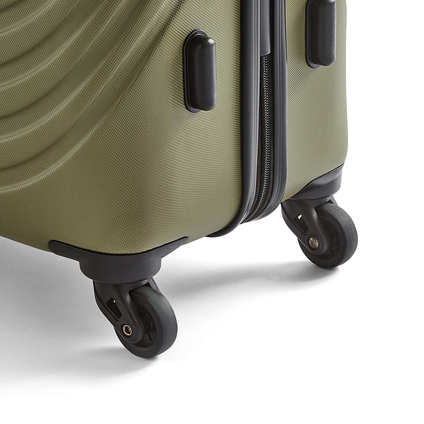 Elements Hard Shell Suitcase
