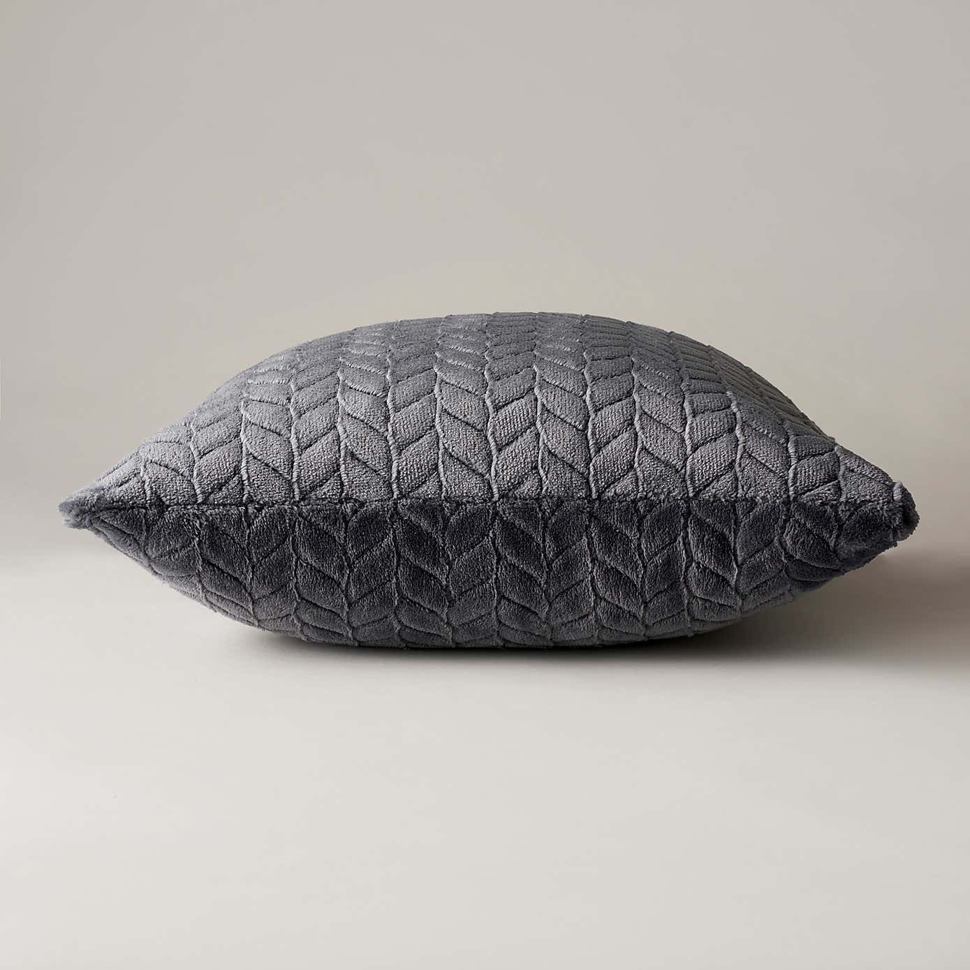 Amelia Cushion Cover