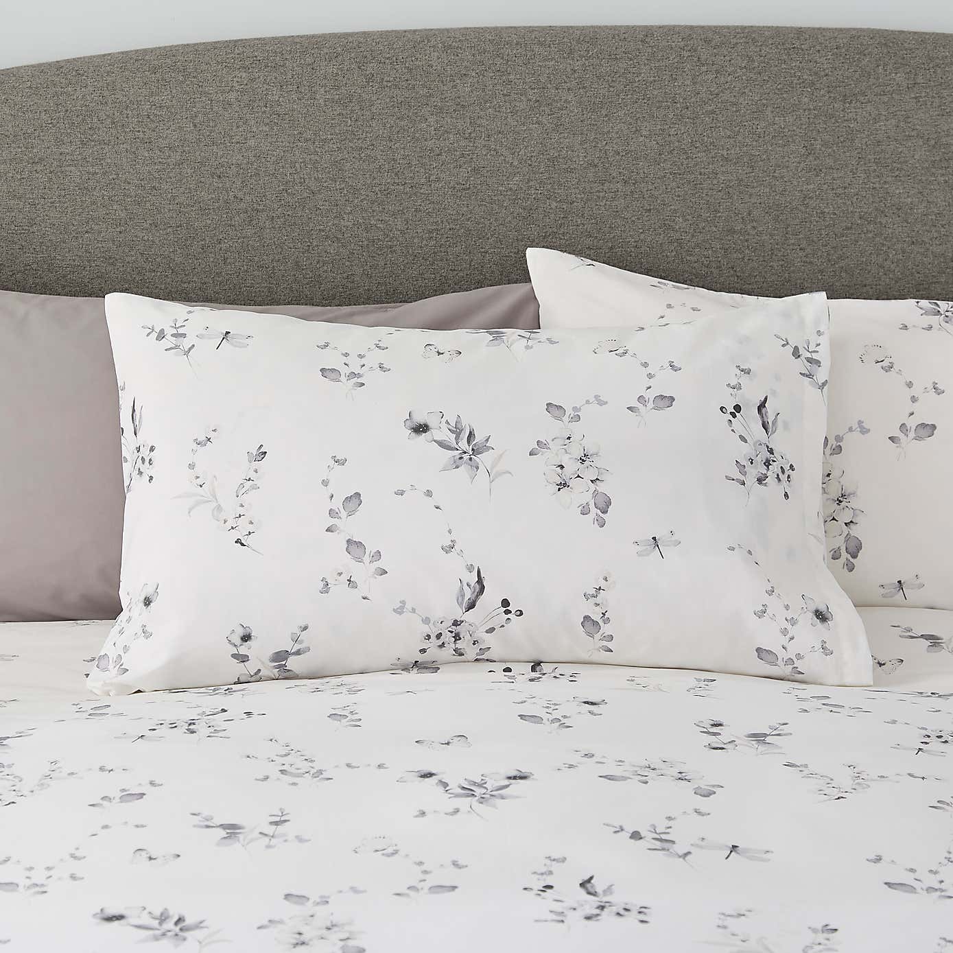 Nola Floral Blue Duvet Cover and Pillowcase Set