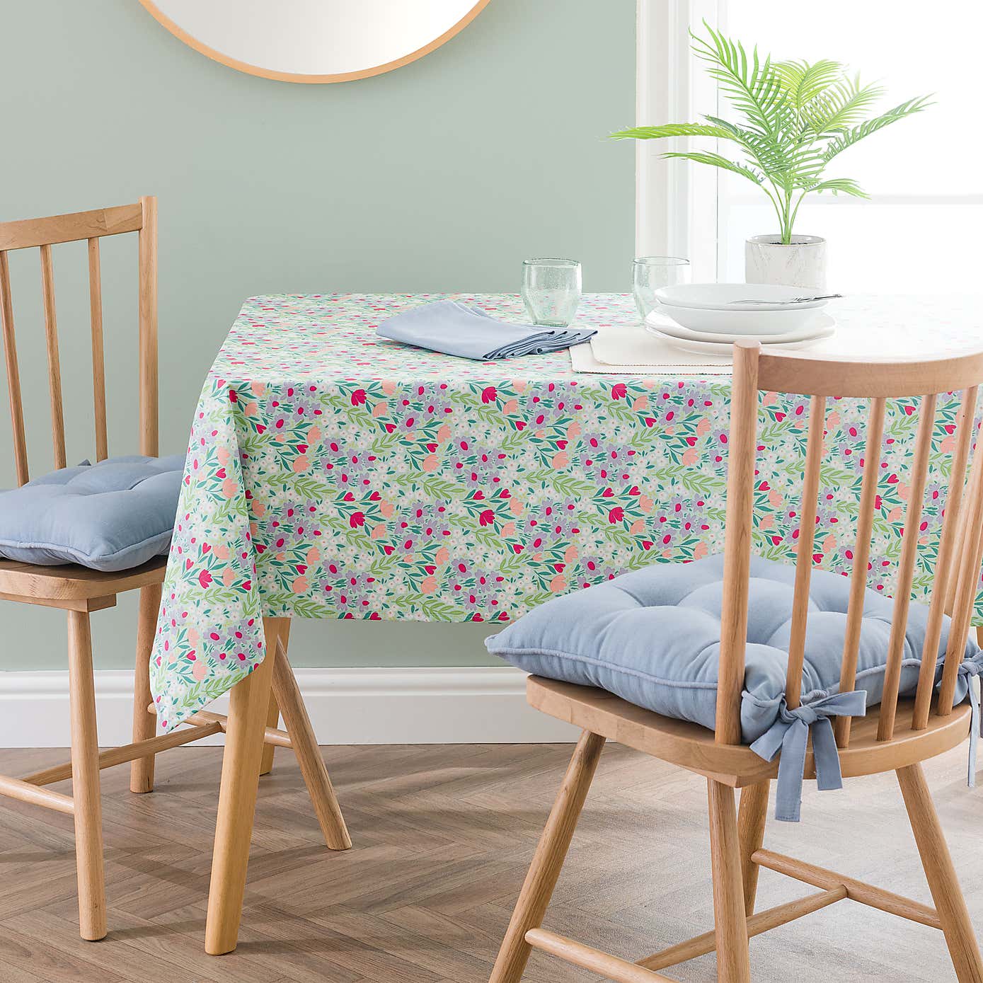 Ditsy Floral Wipe Clean