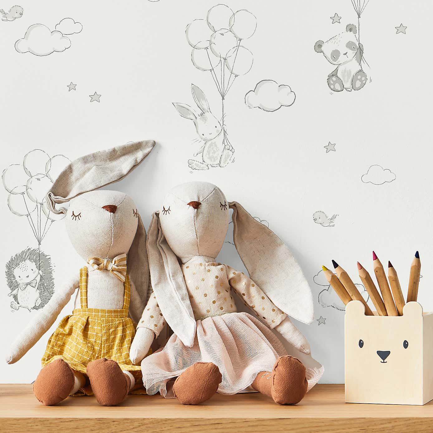 Animals & Balloons Wallpaper