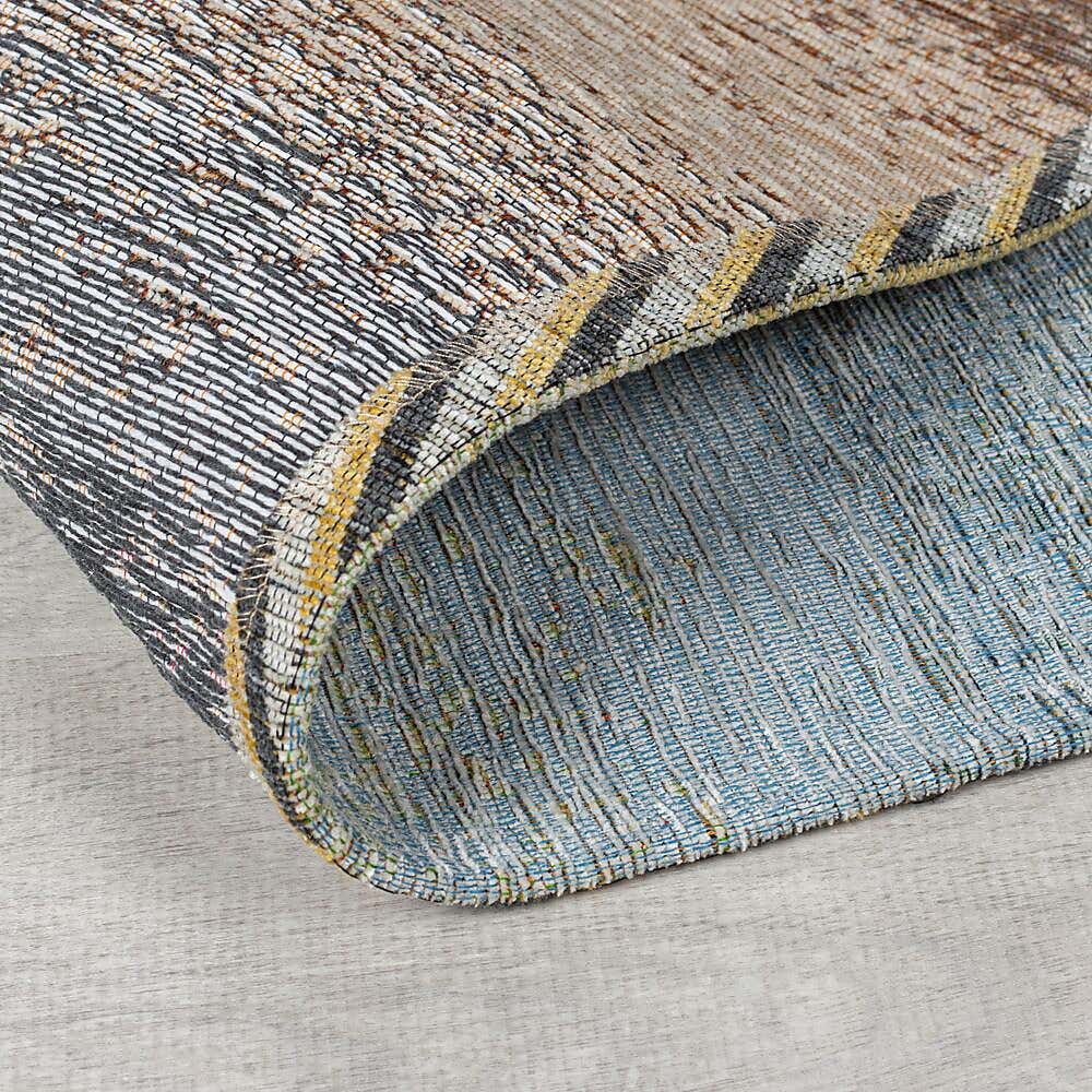 Ombre Rainbow Runner