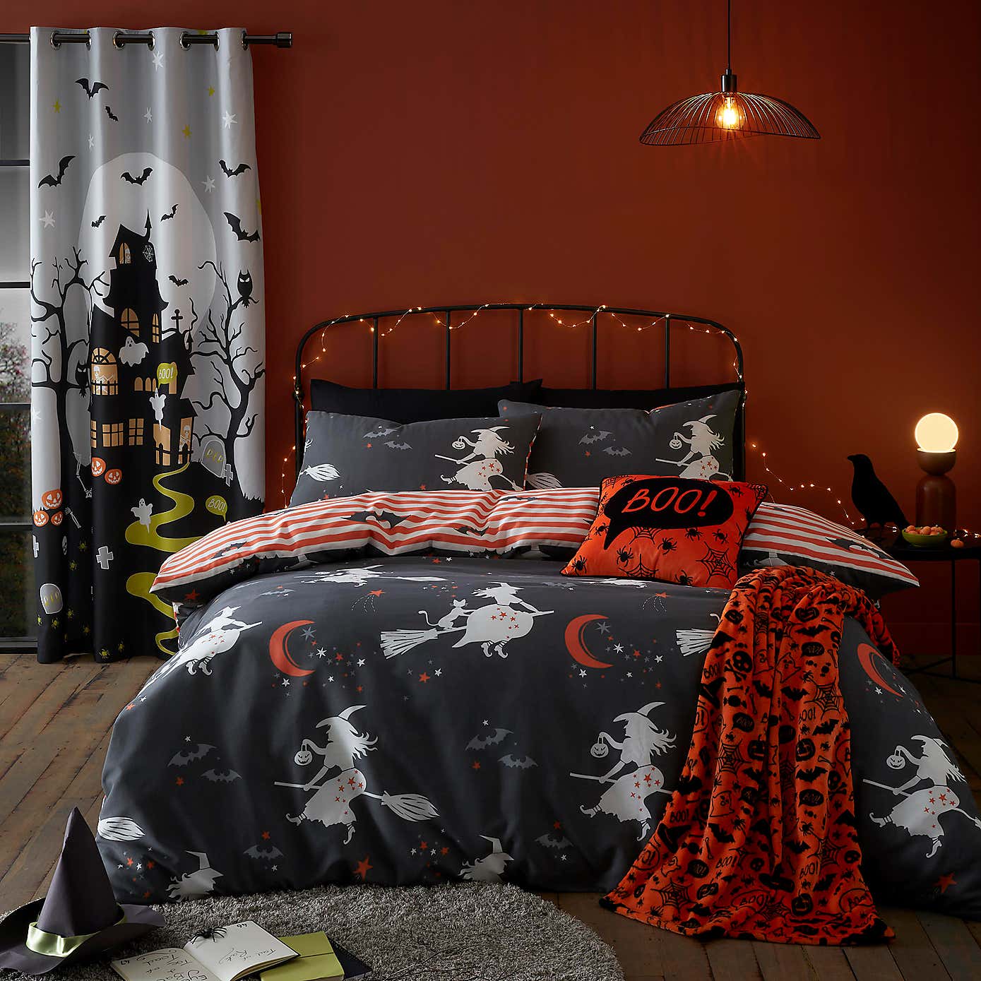 Bedlam Boo Fleece Throw