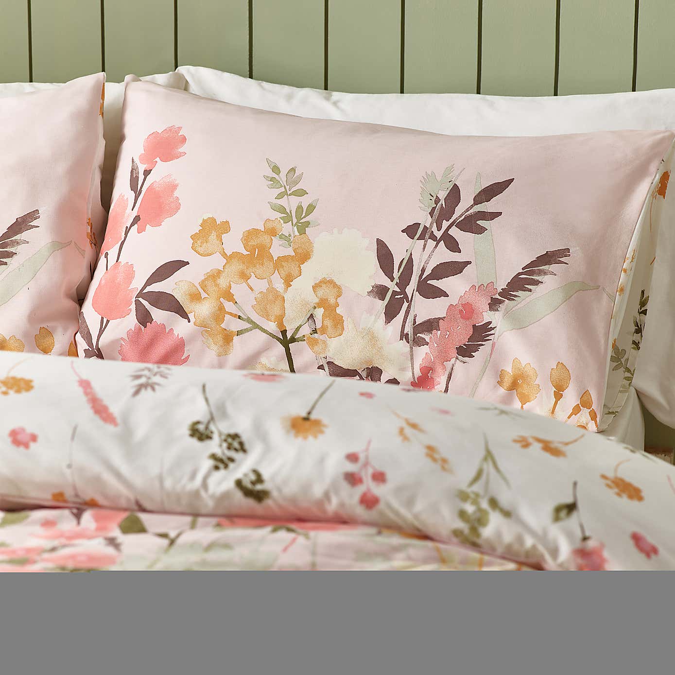 Catherine Lansfield Countryside Floral Reversible White Duvet Cover & Pillowcase Set