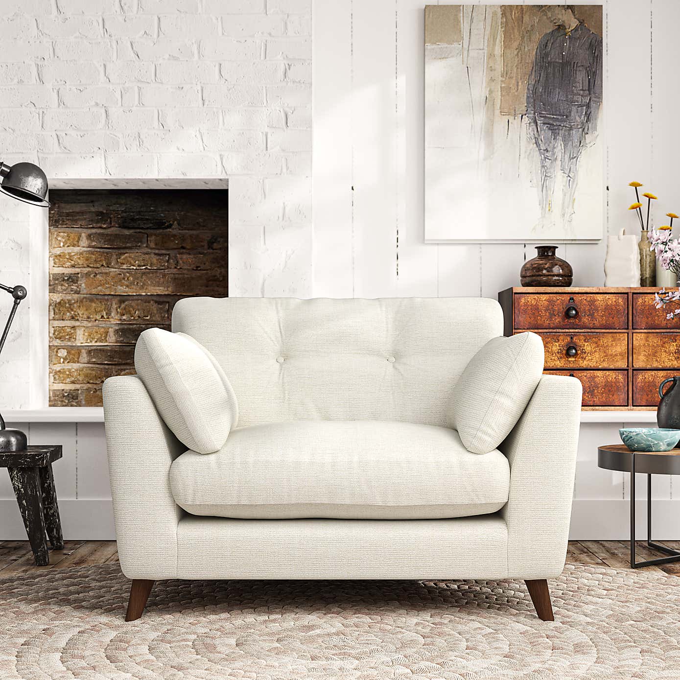 Peyton Snuggle Chair