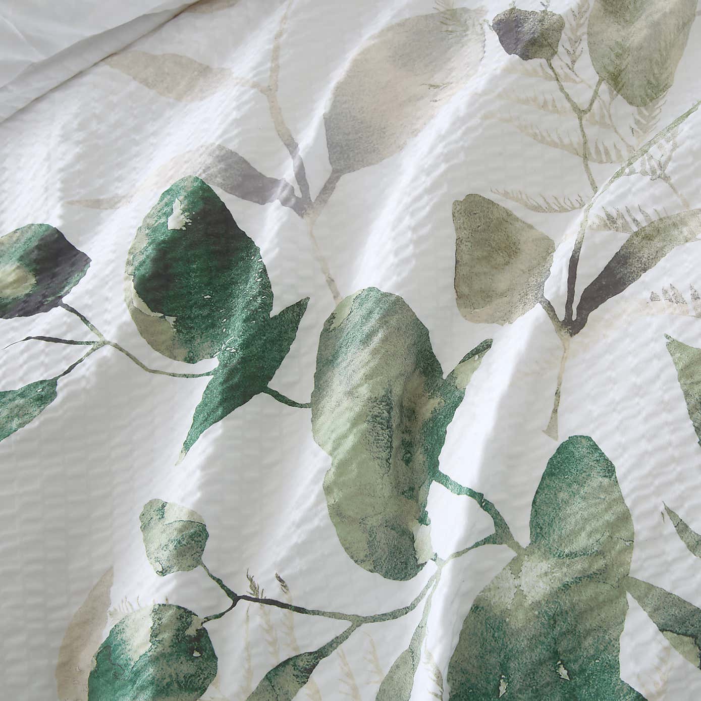 Foliage Seersucker Duvet Cover and Pillowcase Set