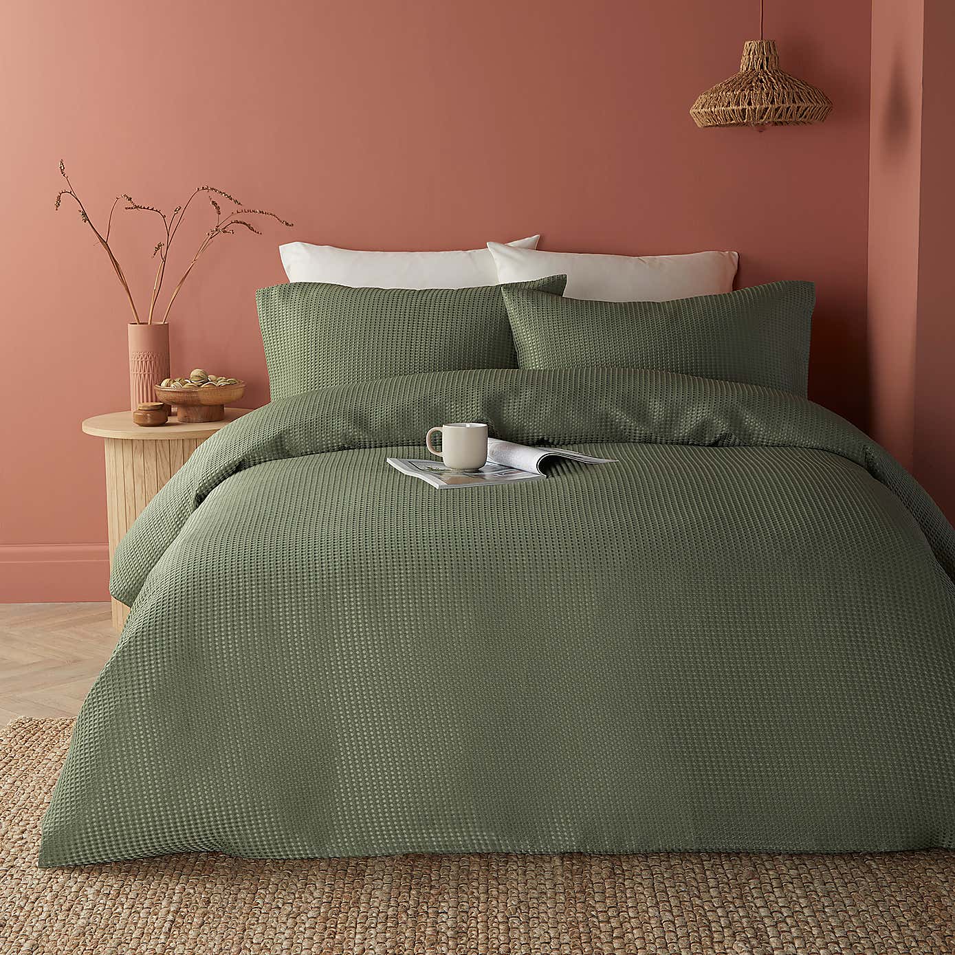 Serene Lindly Duvet Cover and Pillowcase Set