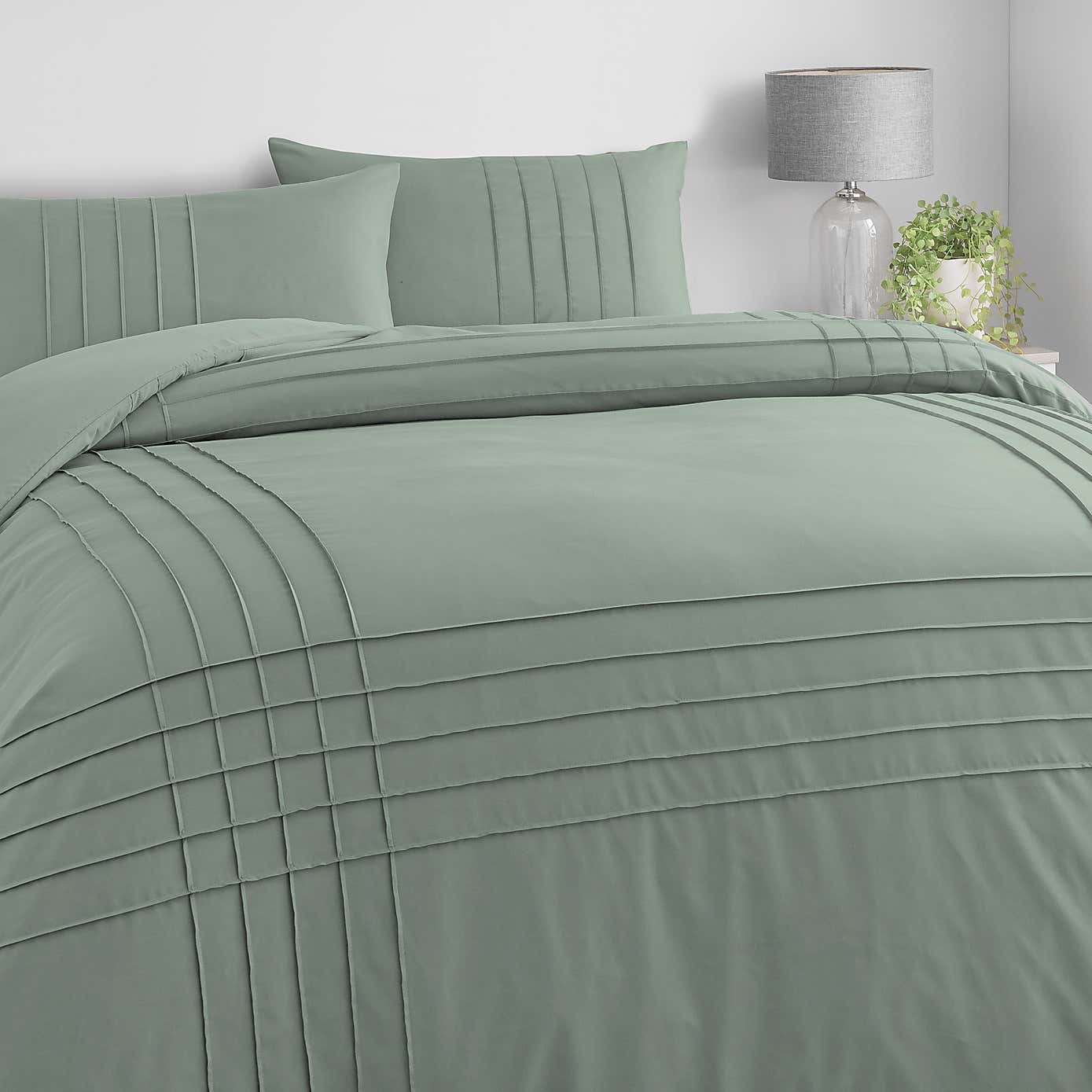 Jessa Pintuck Duvet Cover & Pillowcase Set