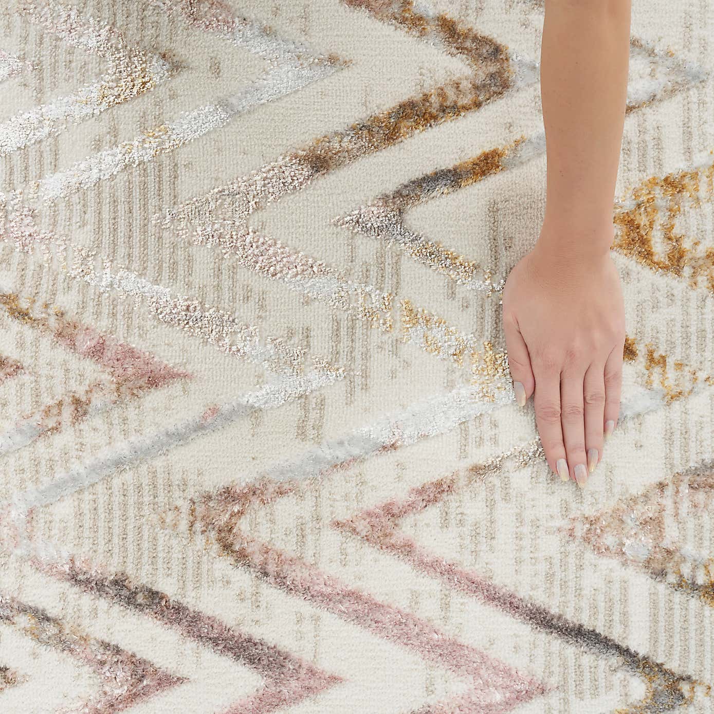 Glitz Herringbone Velvet Rug
