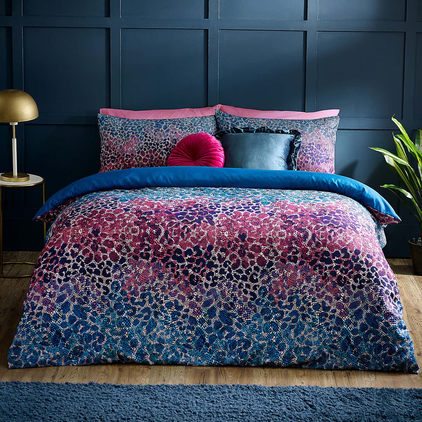 Catherine Lansfield Satin Animal Print Duvet Cover & Pillowcase Set