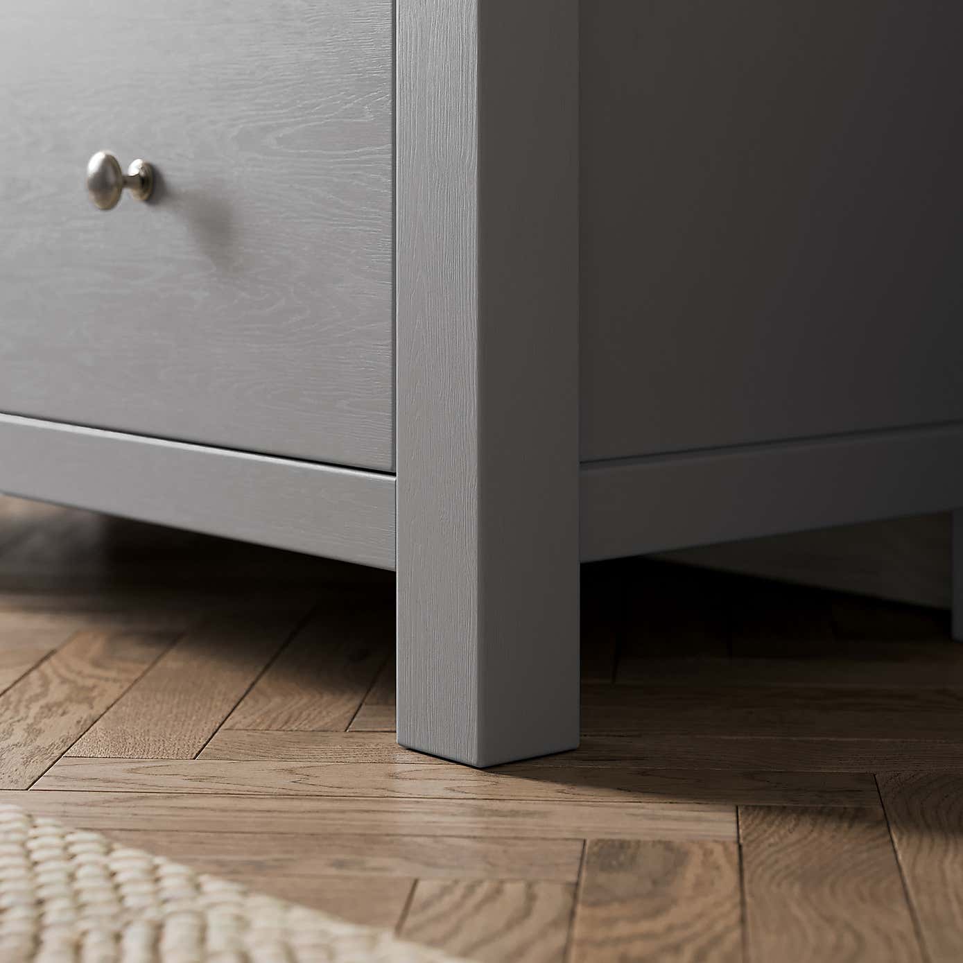 Olney 5 Drawer Chest