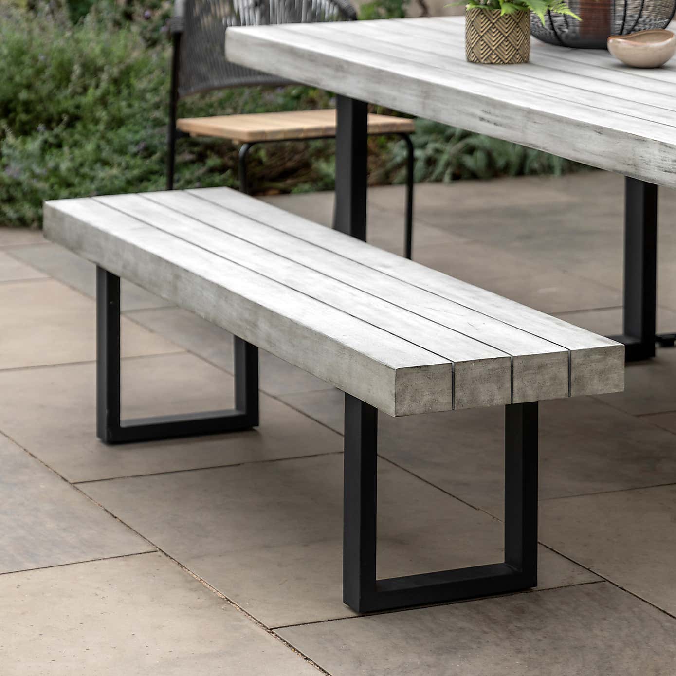 Cedar & Sage Sarno Outdoor Dining Bench