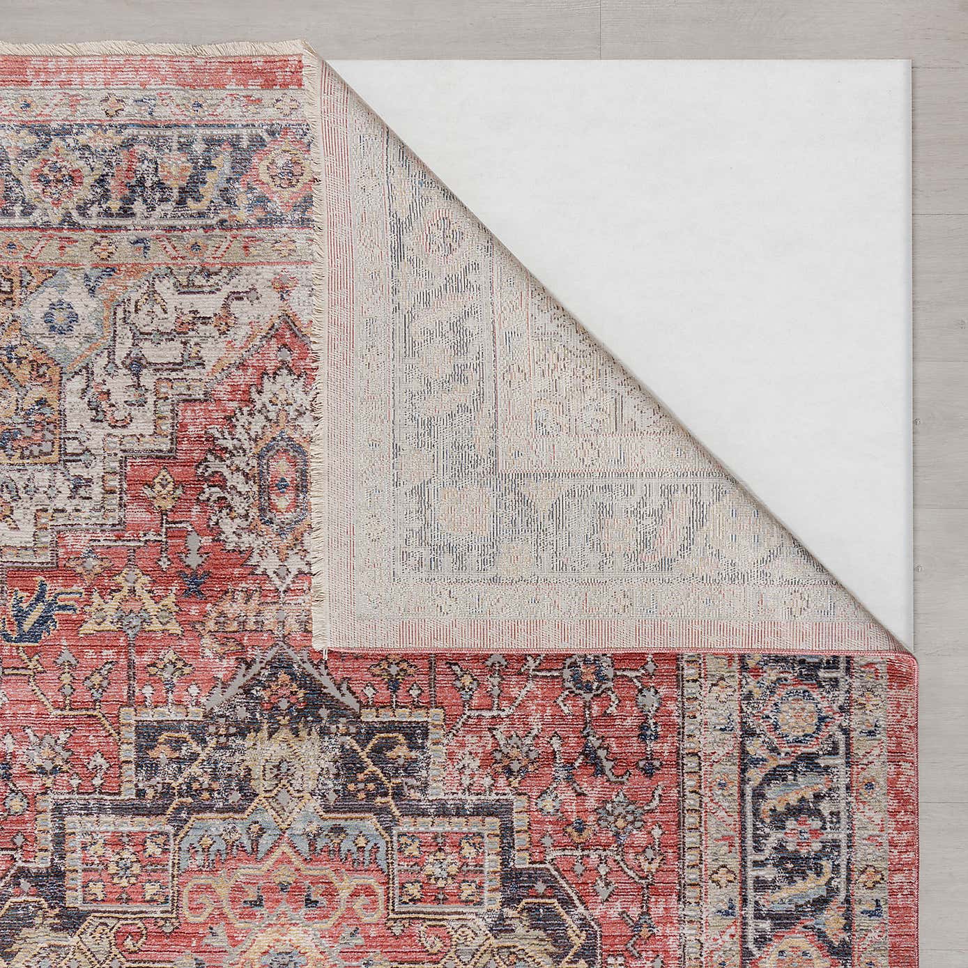 Dahria Traditional Rug