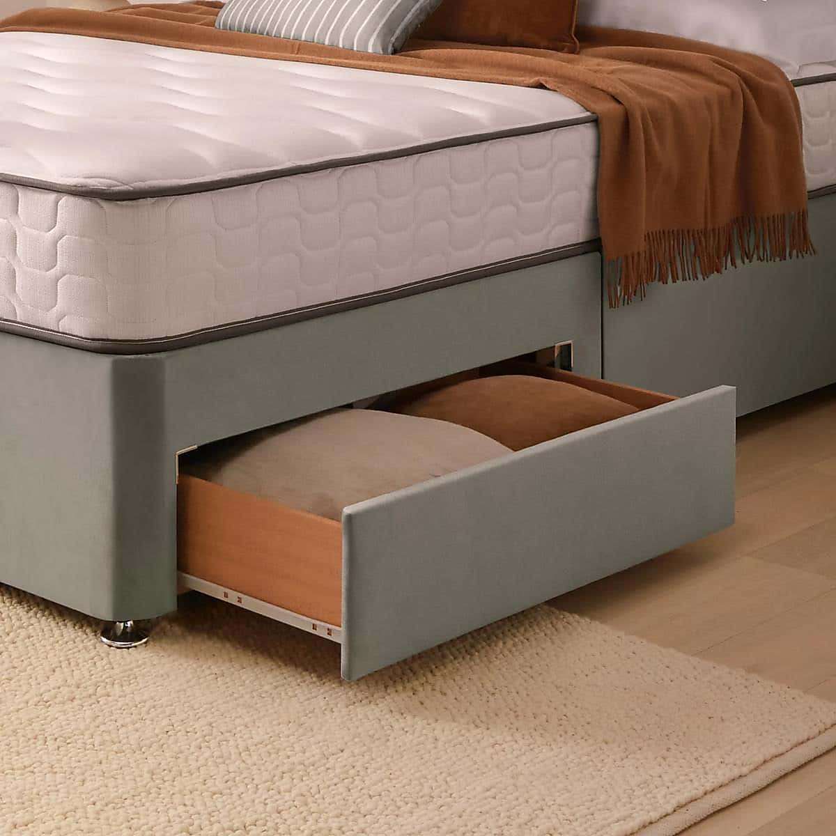 Silentnight 2 Drawer Divan Bed With Velvet Wave Headboard