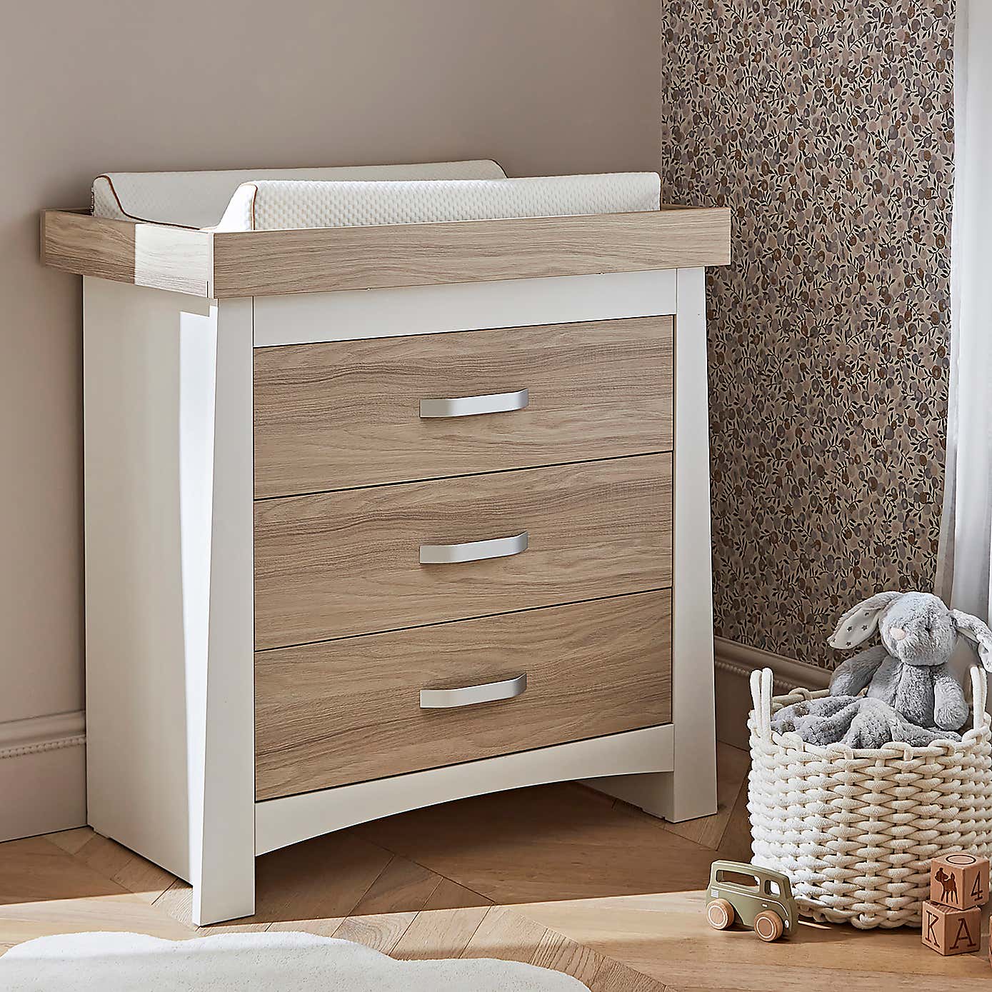 CuddleCo Ada 3 Drawer Chest & Changing Unit, White Ash