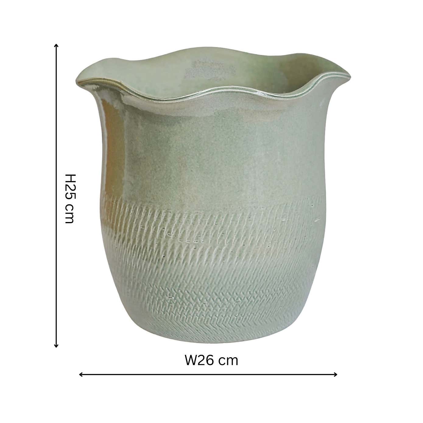 Camellia Scalloped Edge Ceramic Plant Pot