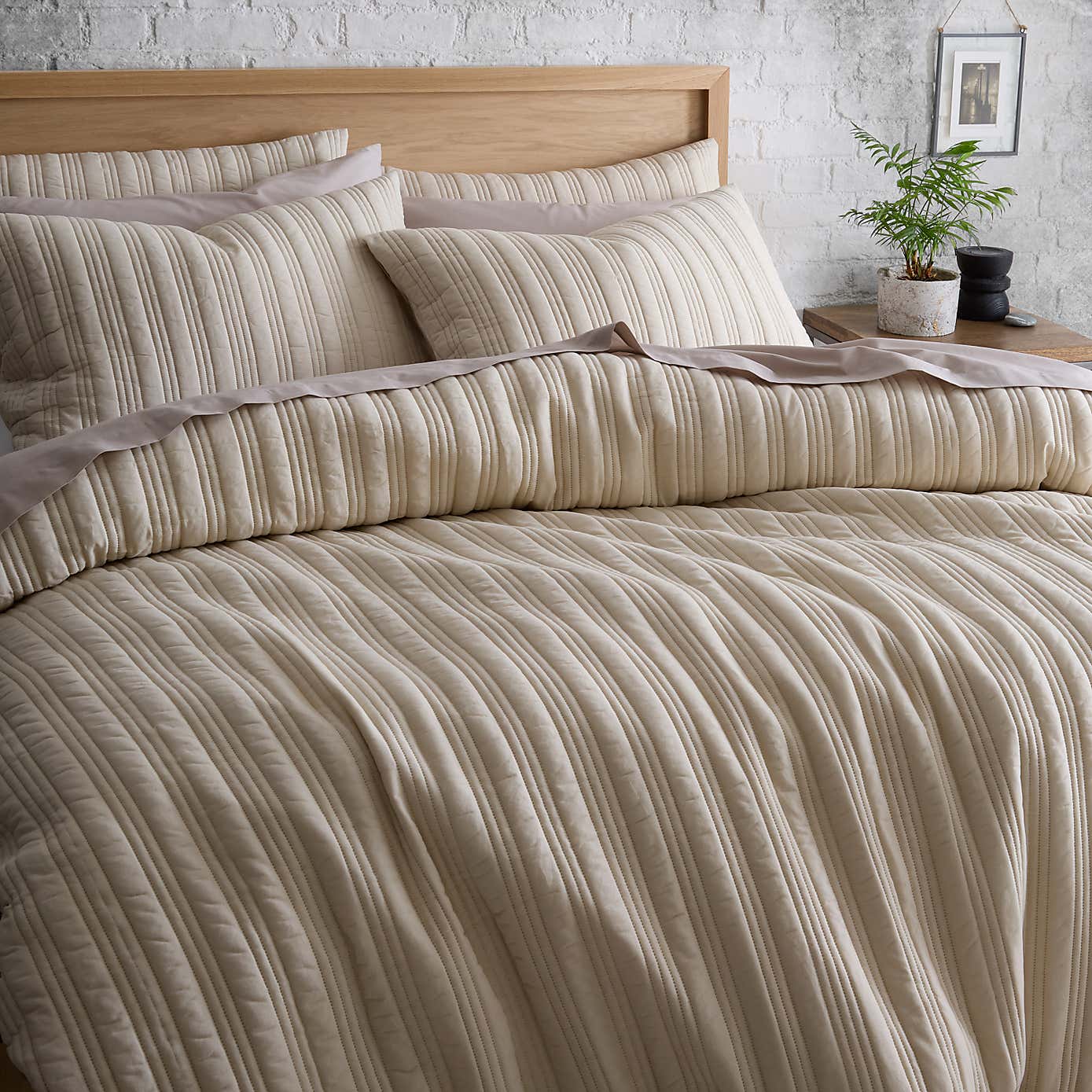 Arthur Stripe Duvet Cover and Pillowcase Set