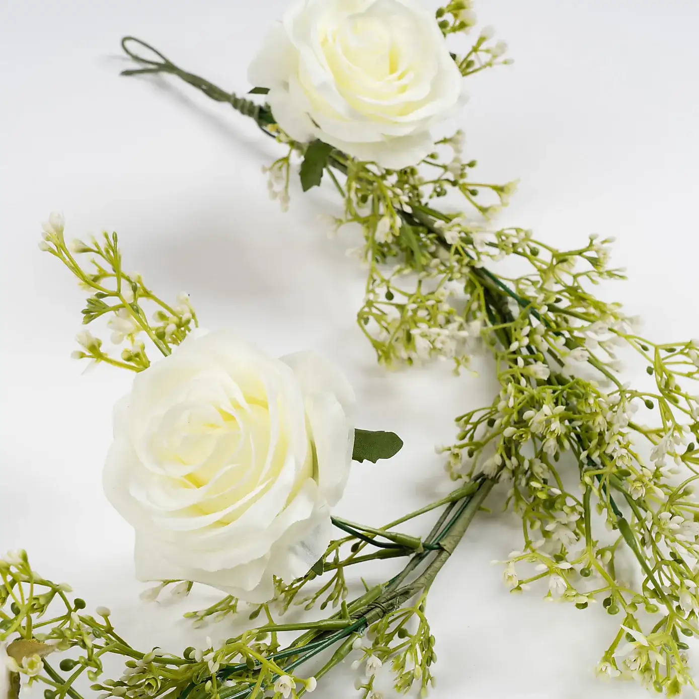 Artificial Rose & Gypsophila Garland