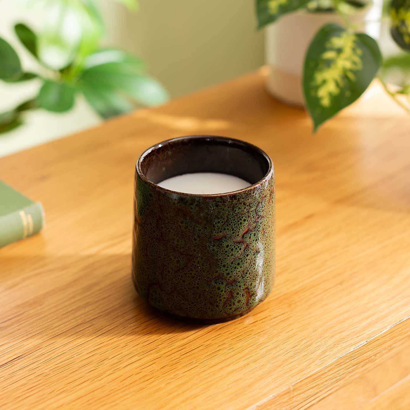 Wild Escape Speckle Glaze Candle