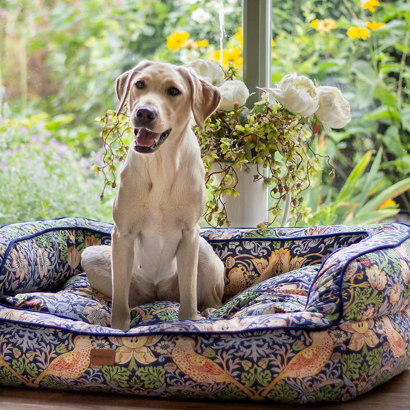 Morris & Co Strawberry Thief Sofa Dog Bed