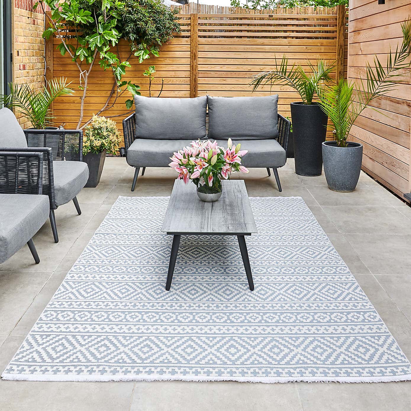 Jazz Traditional Indoor Outdoor Rug