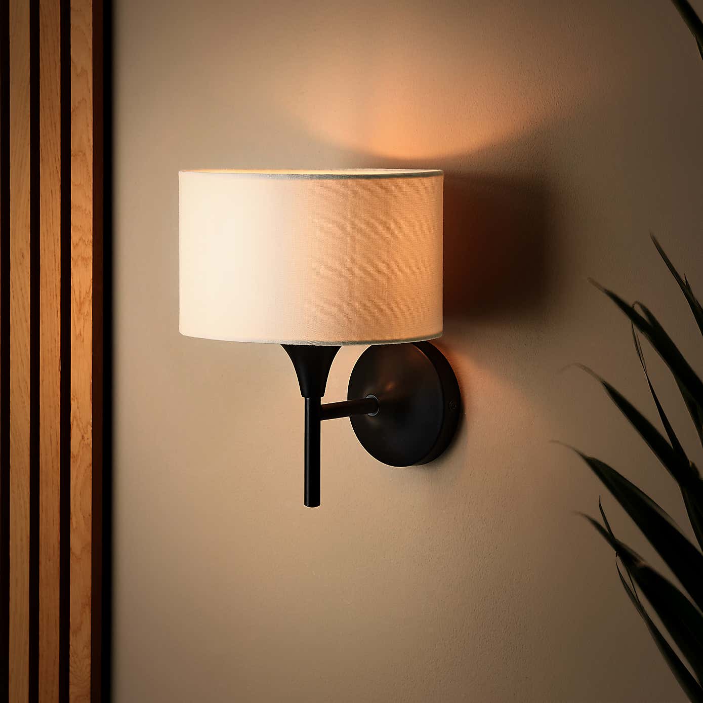 Tromp Modern Wall Light