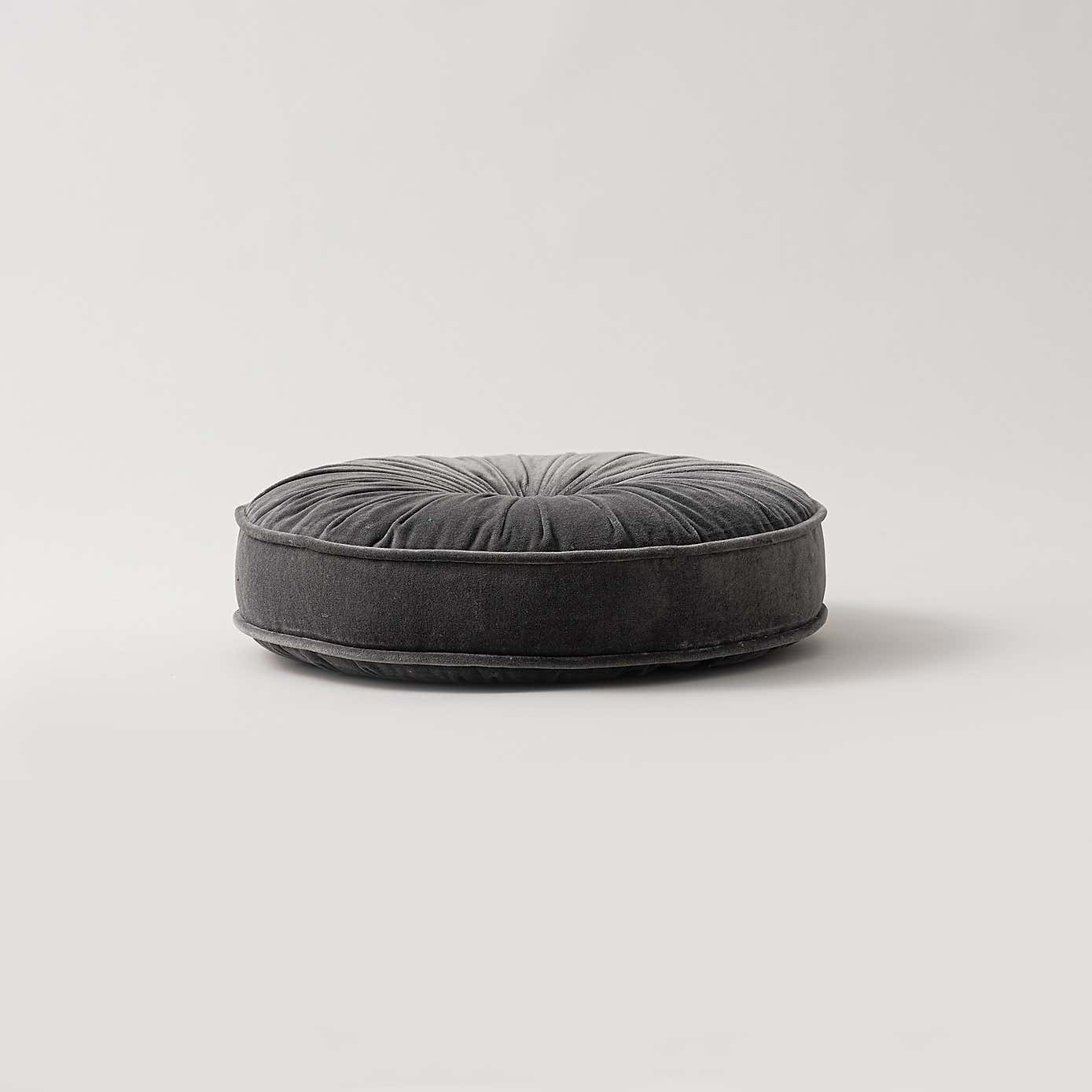 Emerald Clara Circular Cushion