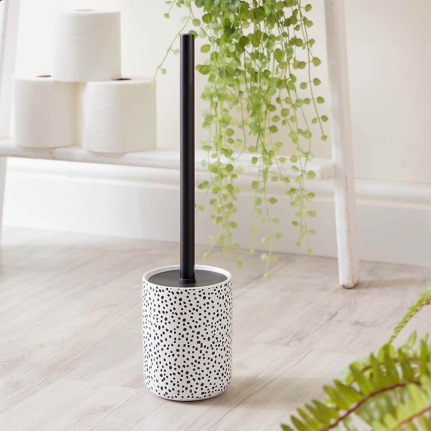 Dottie Bathroom Accessories Set