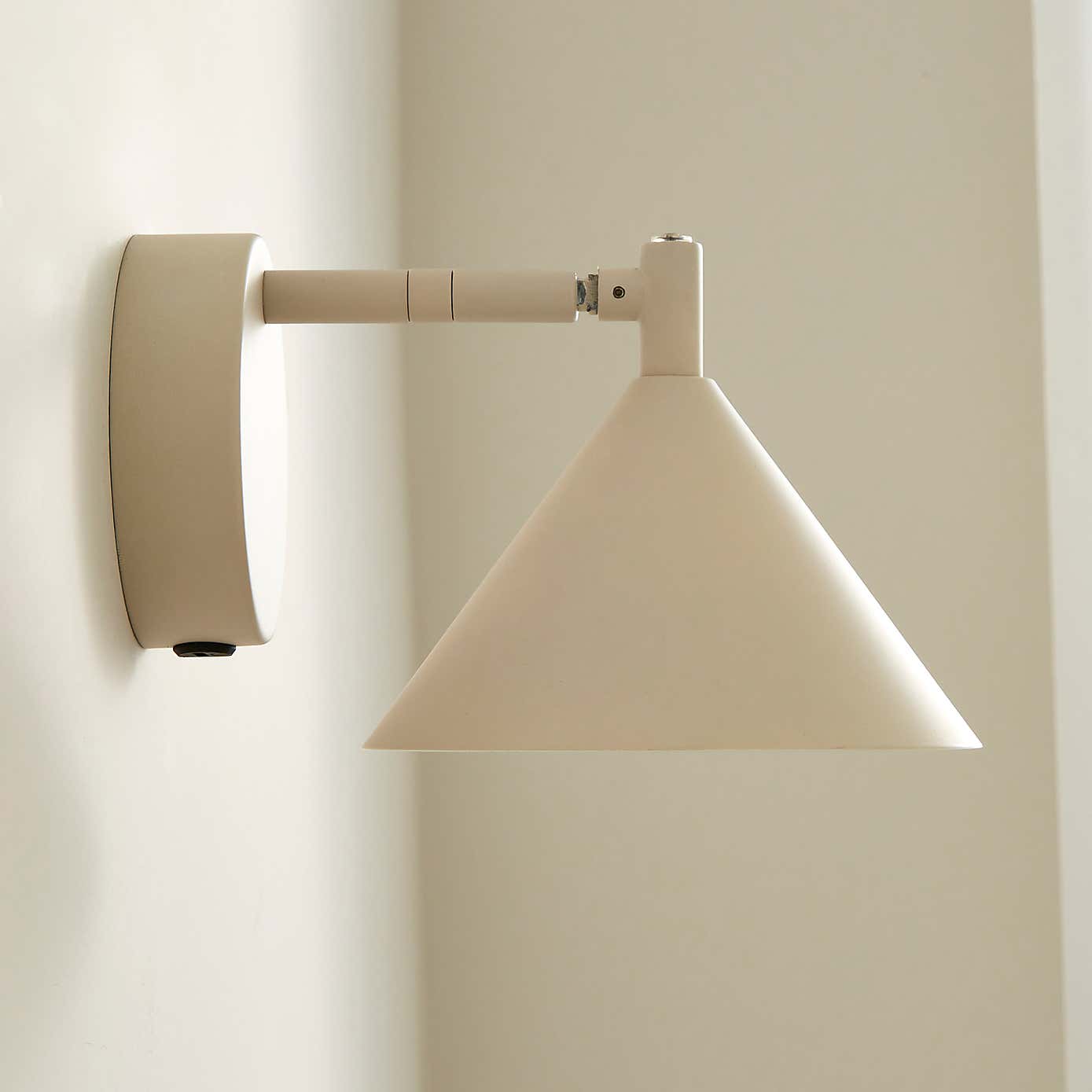 Edited Life Industrial Rechargeable Touch Dimmable LED Wall Light