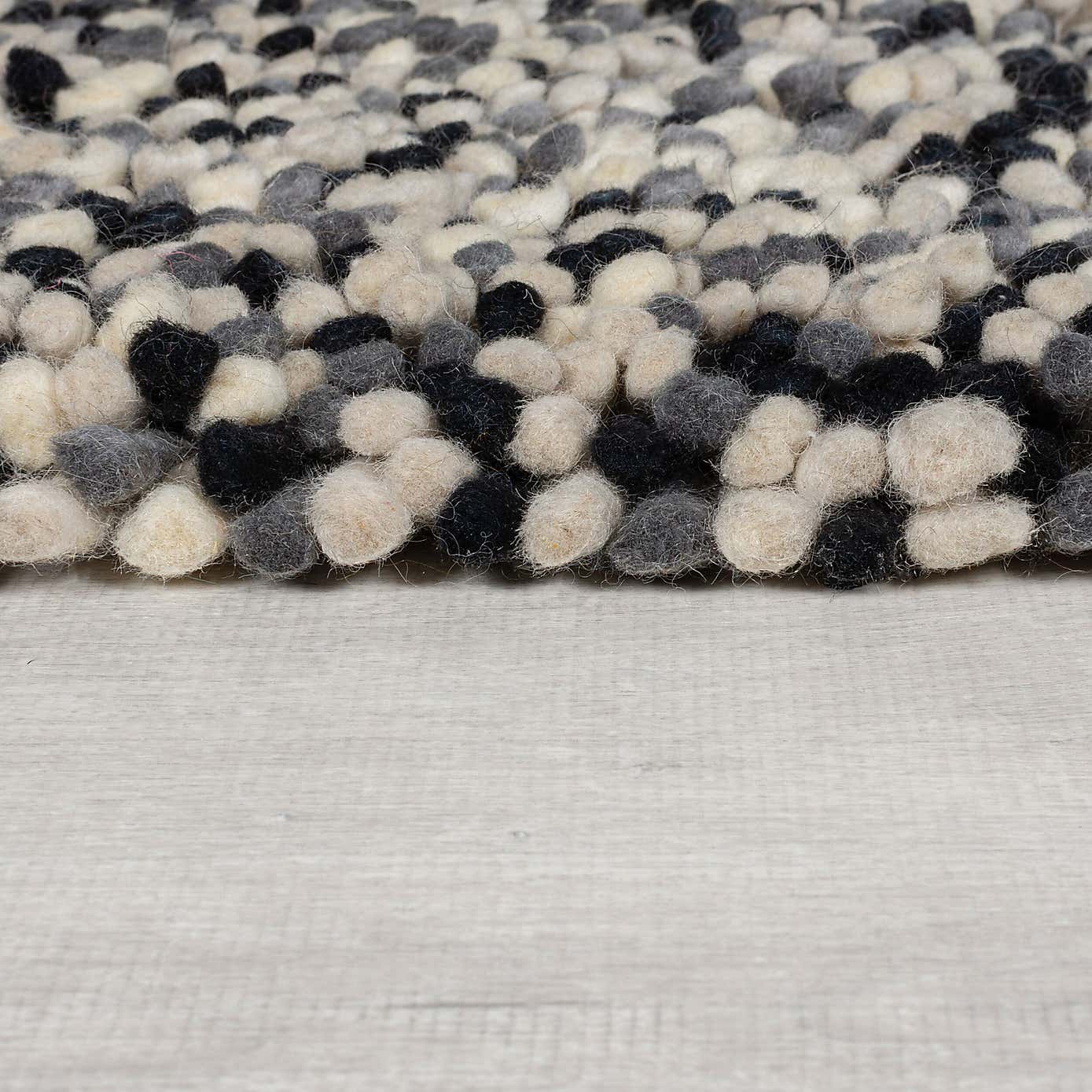 Noodle Wool Rug