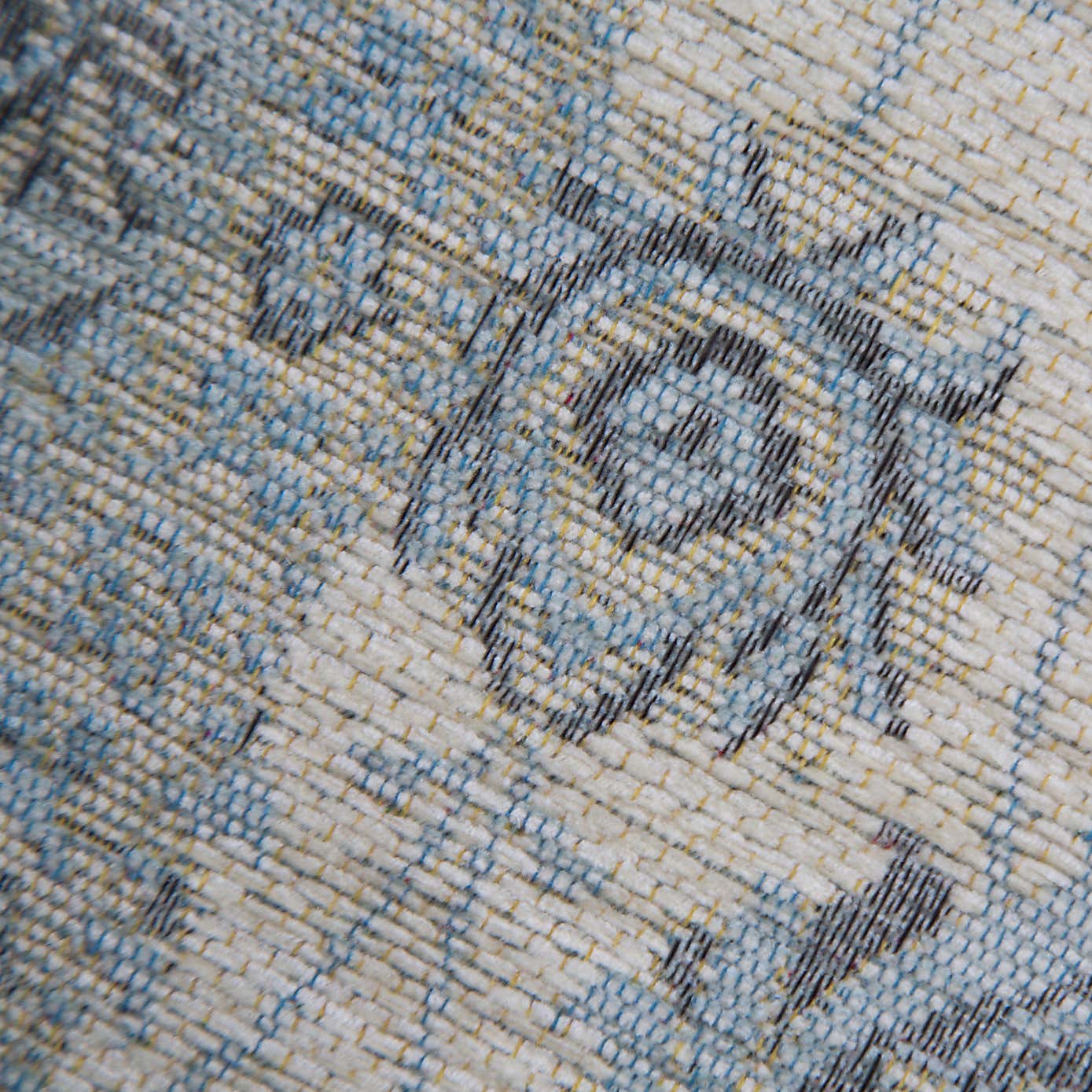 Otisse Traditional Rug